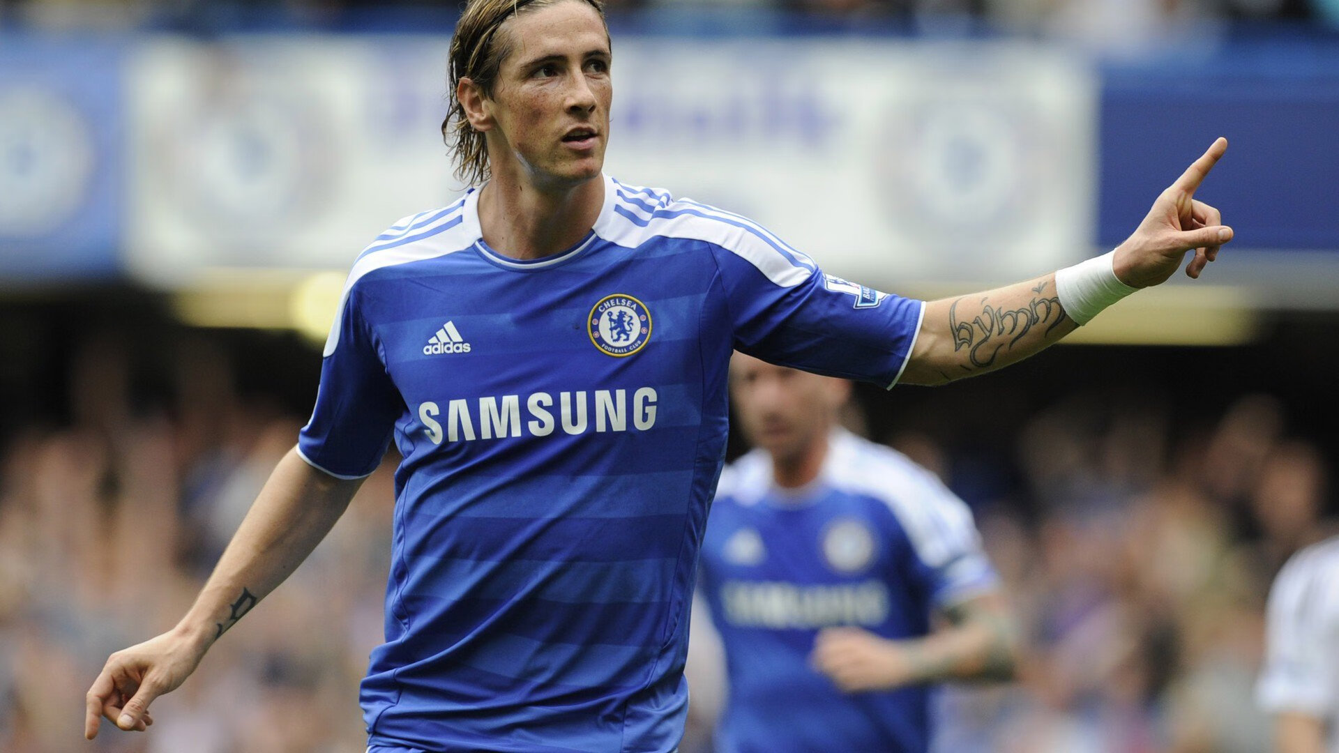 铁壁围城,孤星破晓,阿尔及利亚如何用混凝土防守锁死马赛,托尼存在感拉满